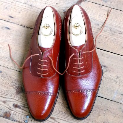 Grain leather shoe